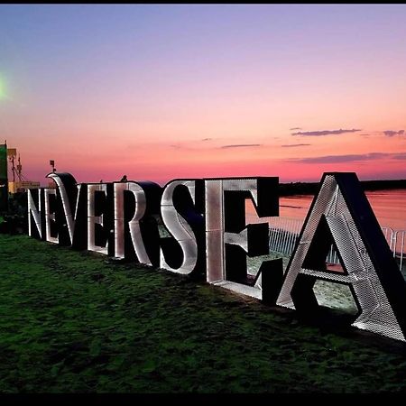 Appartamento Apartament Ultracentral Constanţa Esterno foto